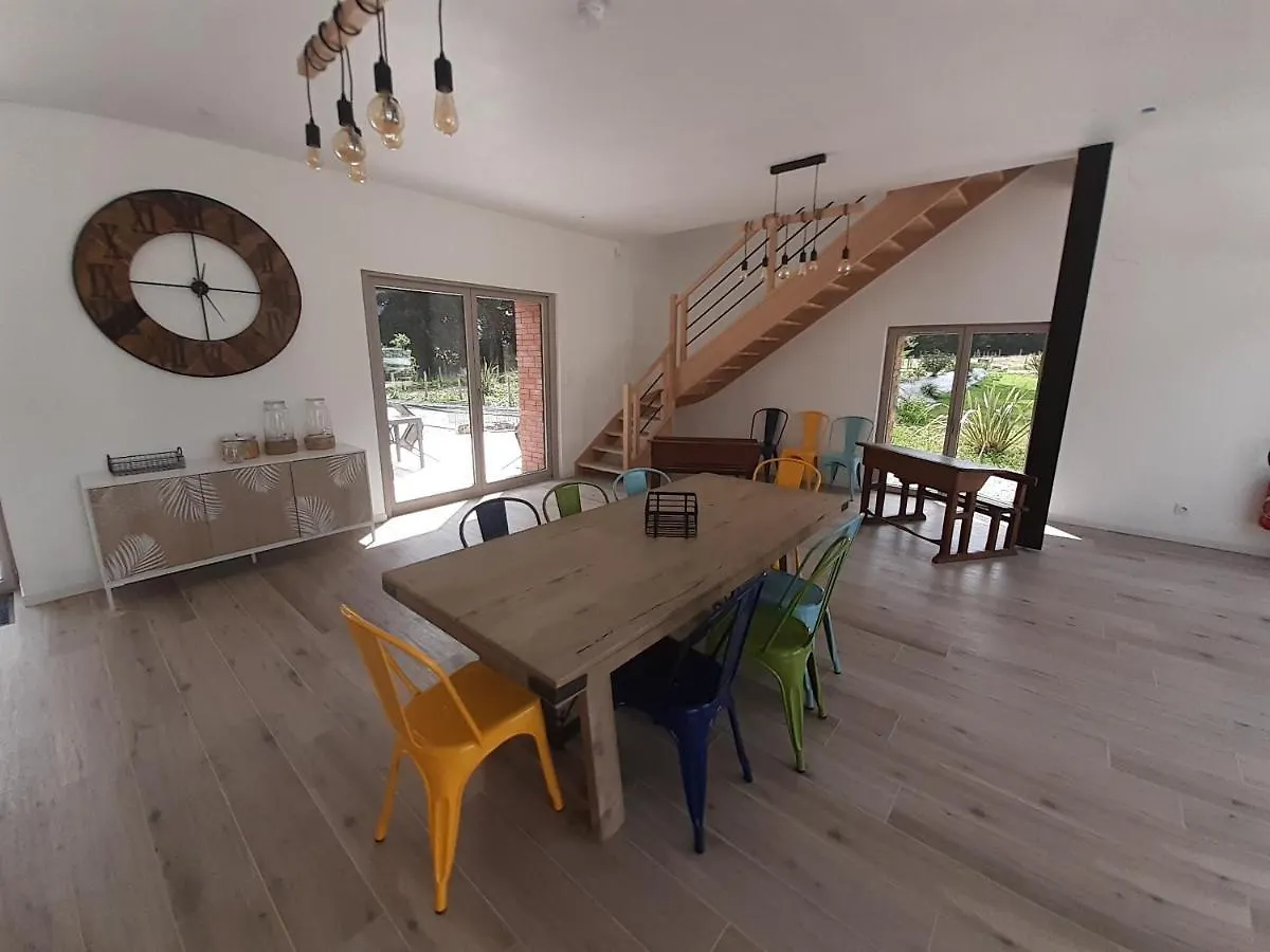 Guest house Chambres D'Hotes Domaine Des Haies Dol-de-Bretagne France