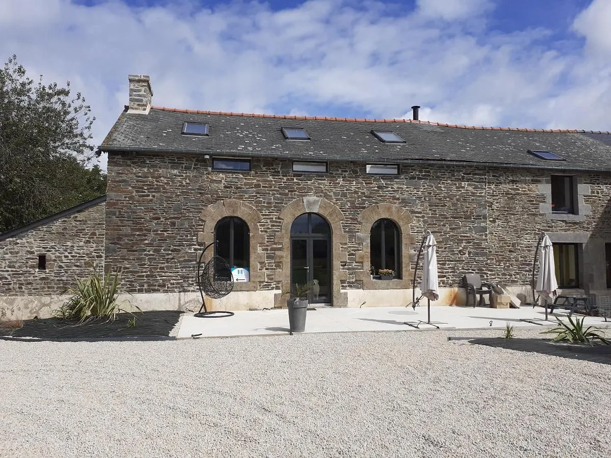 Guest house Chambres D'Hotes Domaine Des Haies Dol-de-Bretagne